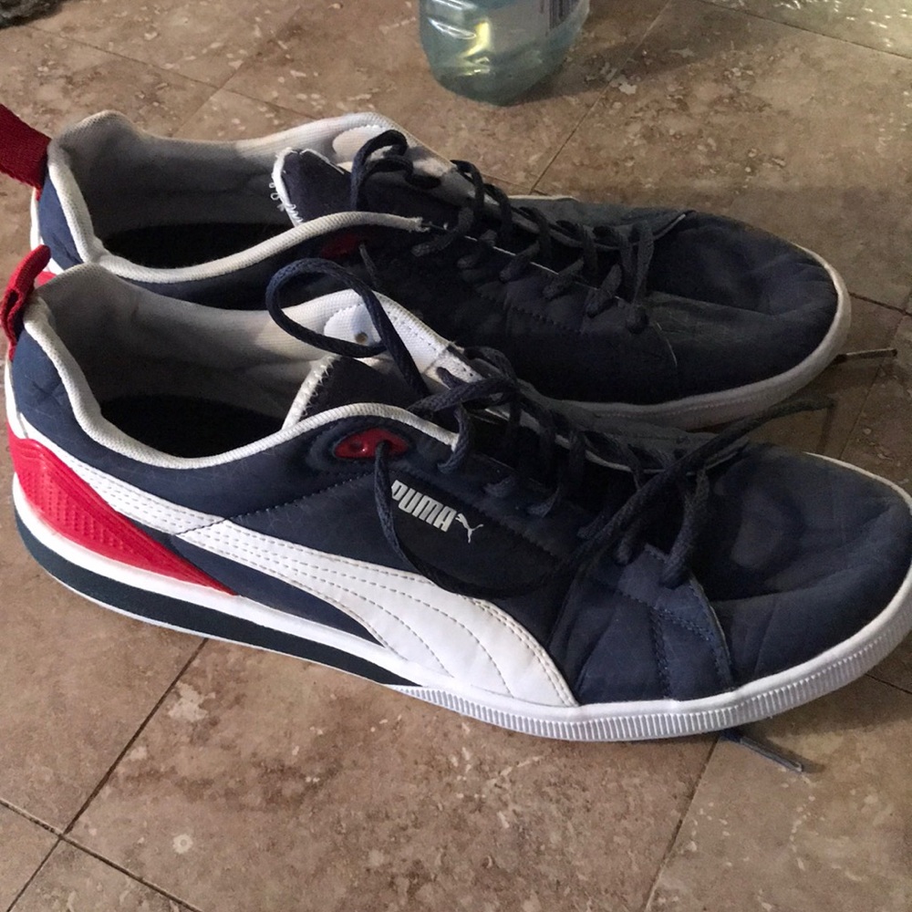 Men’s pumas